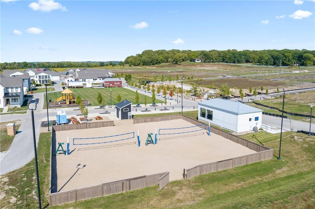 Listing Photo MLS #HMS2593156