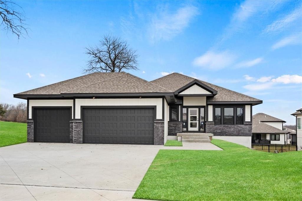 Listing Photo MLS #HMS2594504