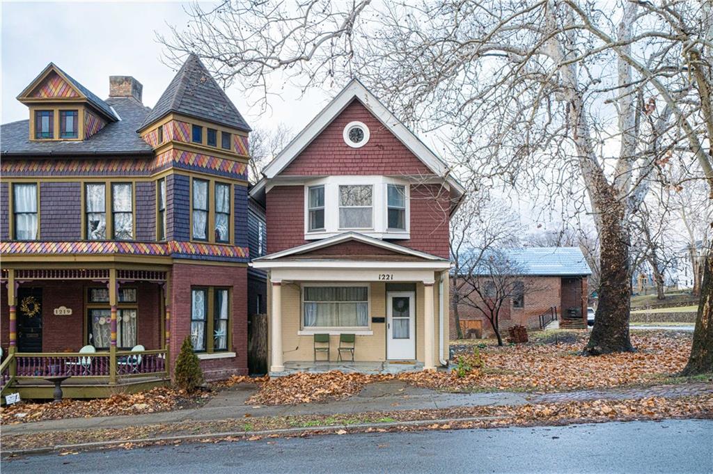 Listing Photo MLS #HMS2595718