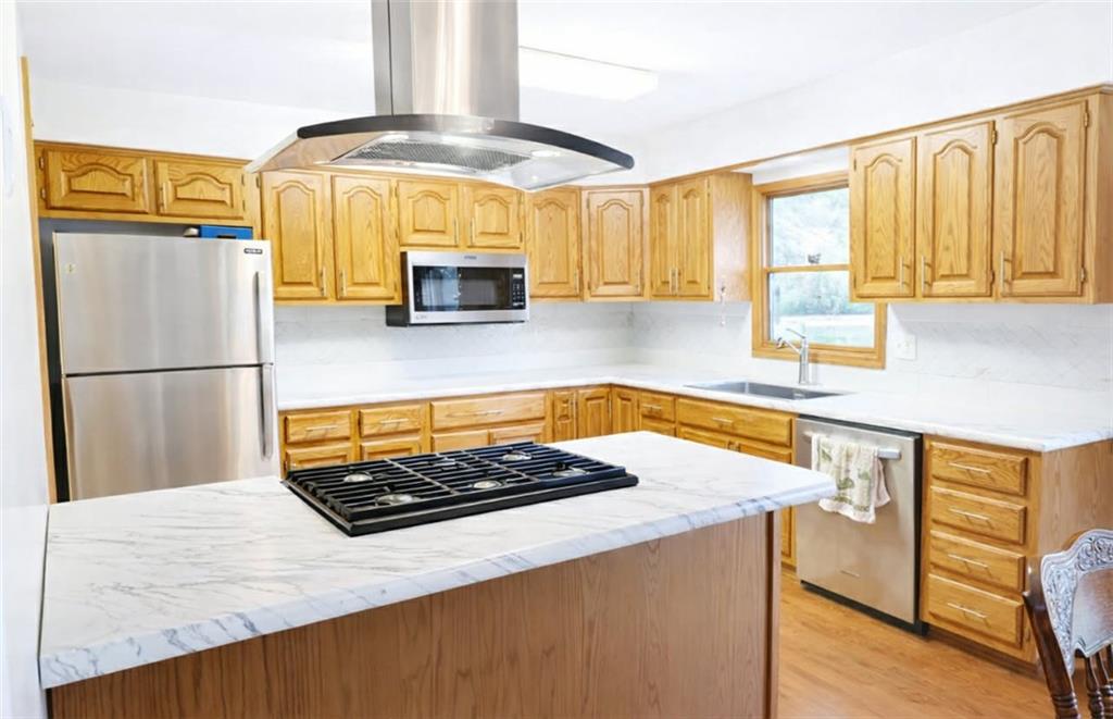 Listing Photo MLS #HMS2595817