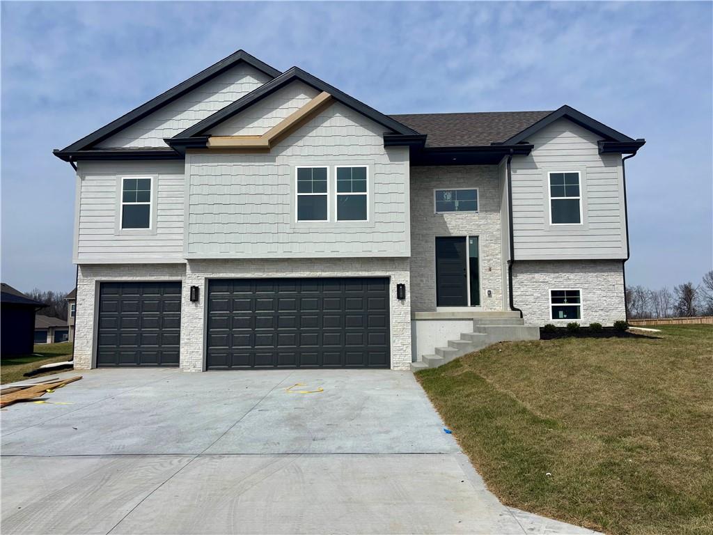 Listing Photo MLS #HMS2595888