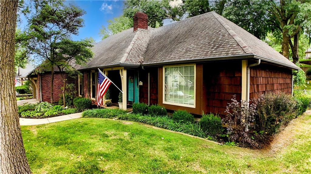 Listing Photo MLS #HMS2595981