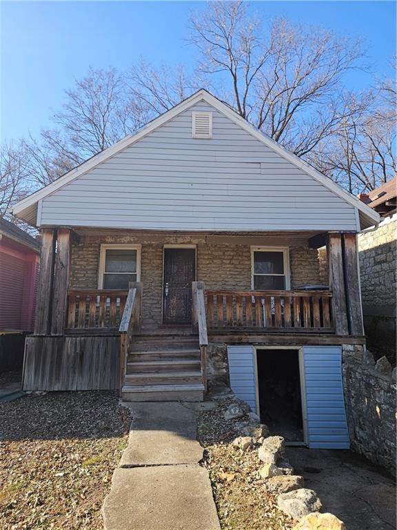 Listing Photo MLS #HMS2596223