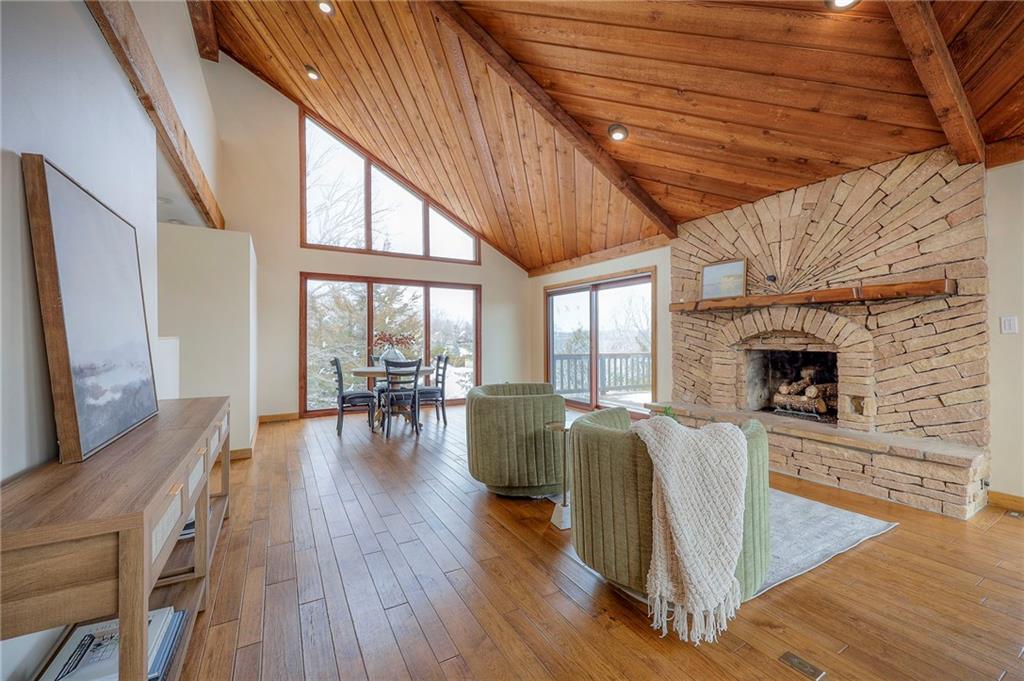 Listing Photo MLS #HMS2596897