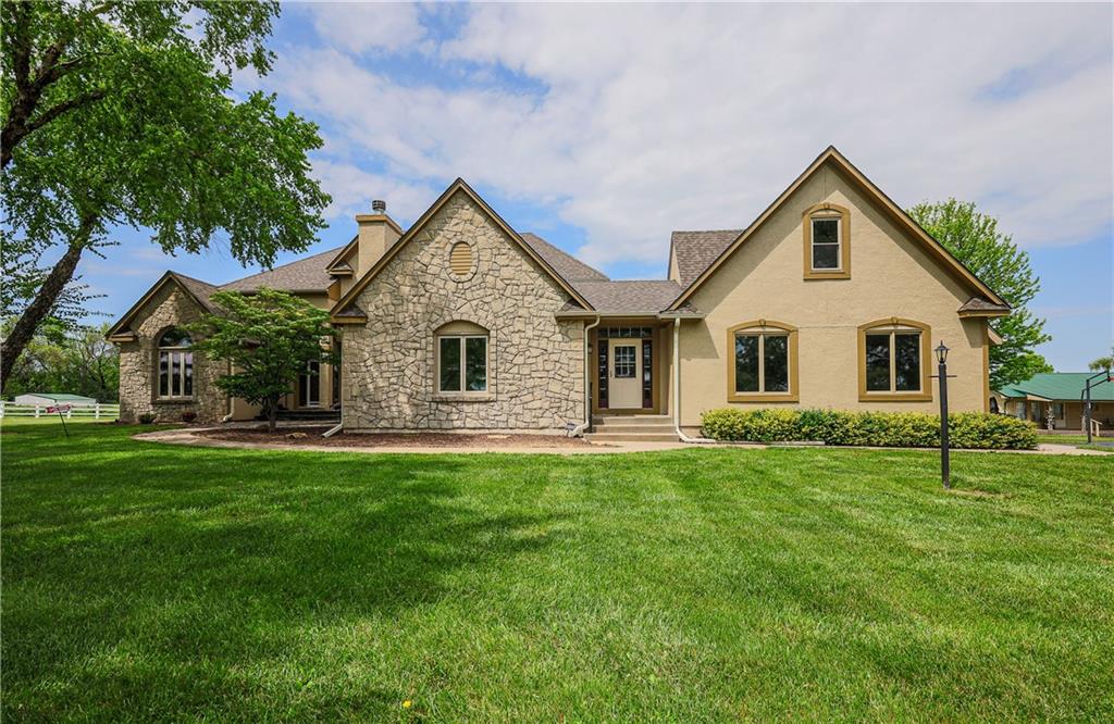 Listing Photo MLS #HMS2596923