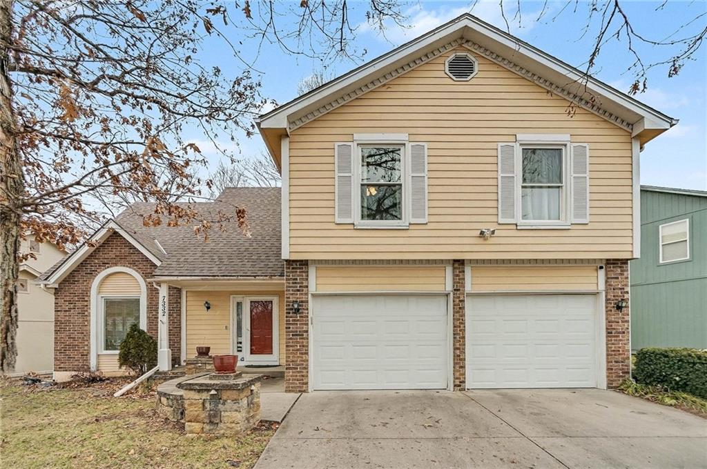 Listing Photo MLS #HMS2597203