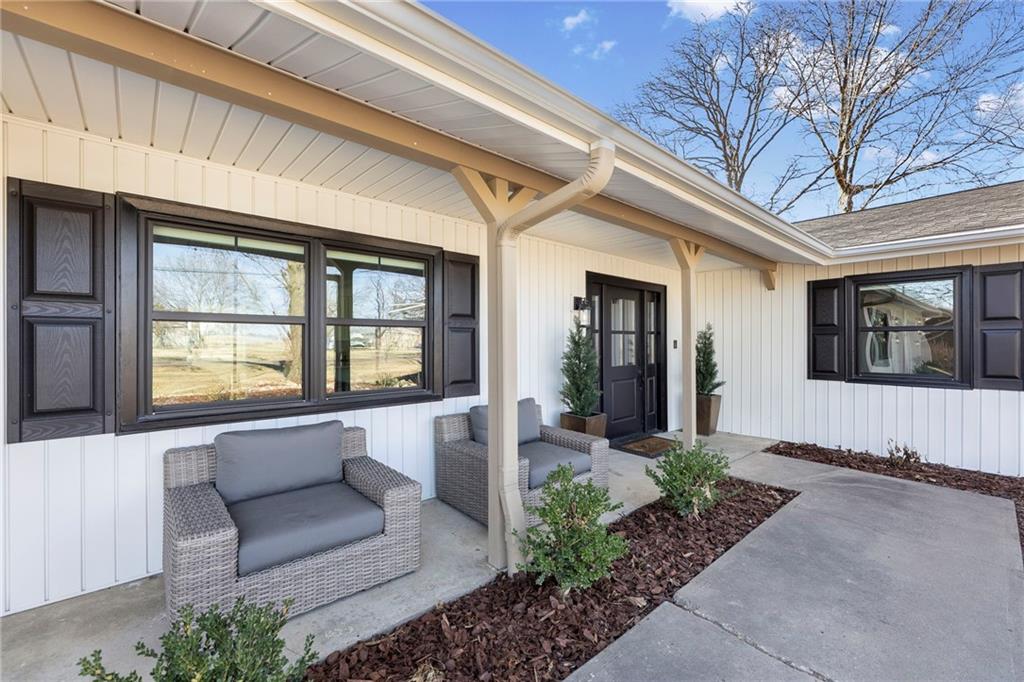 Listing Photo MLS #HMS2597852