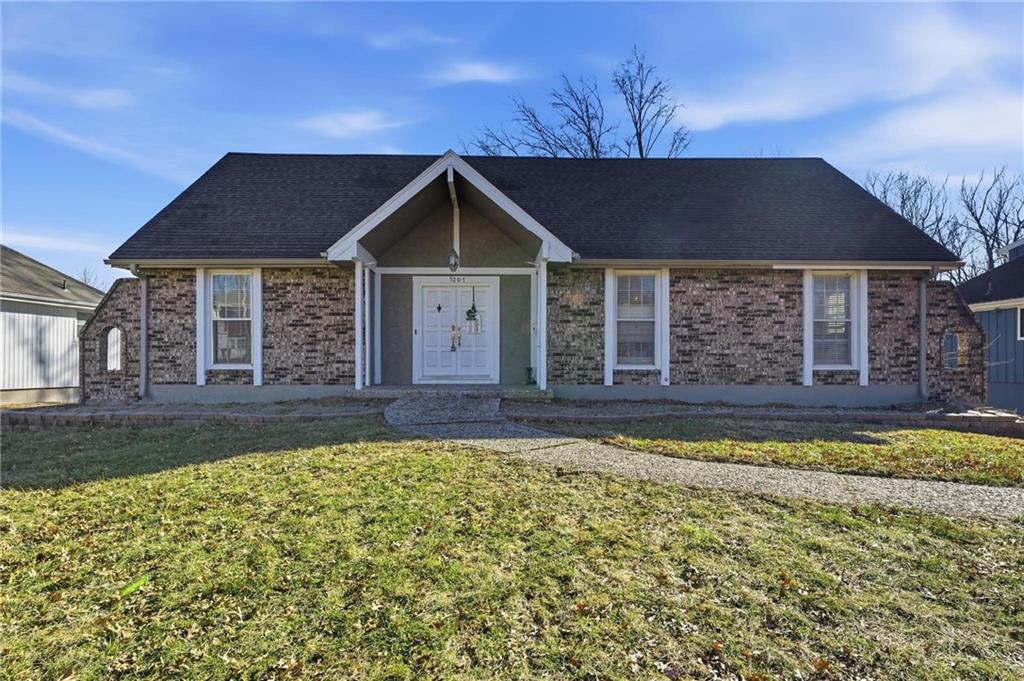 Listing Photo MLS #HMS2600708