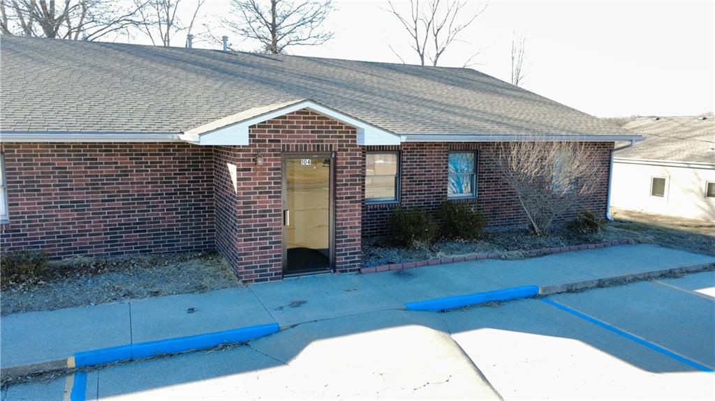 Listing Photo MLS #HMS2600804