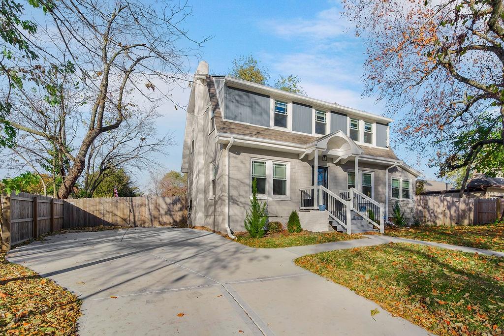 Listing Photo MLS #HMS2601343