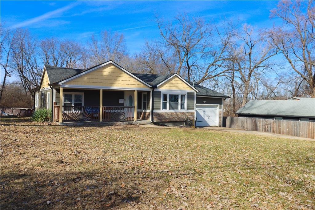 Listing Photo MLS #HMS2601623