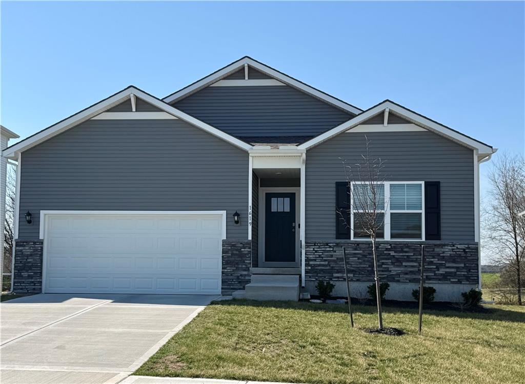 Listing Photo MLS #HMS2601685