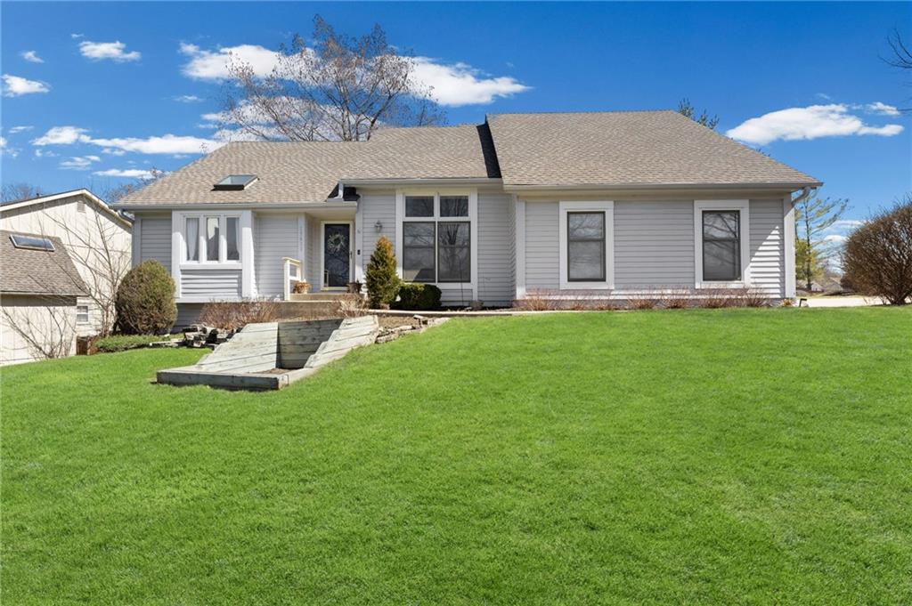 Listing Photo MLS #HMS2601938