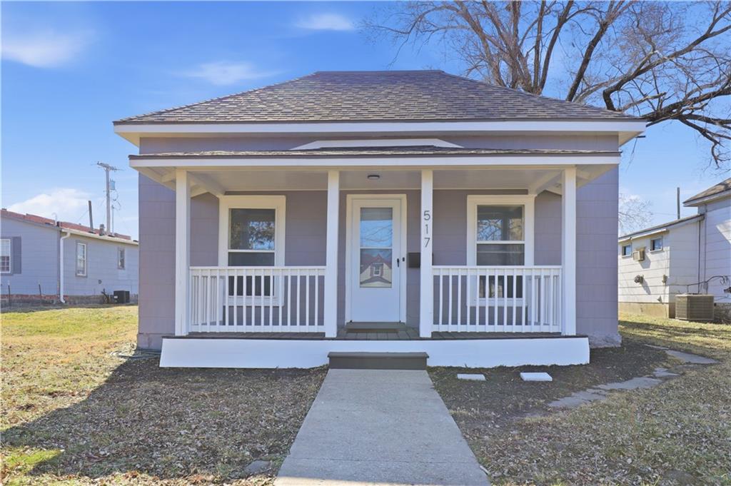 Listing Photo MLS #HMS2602914