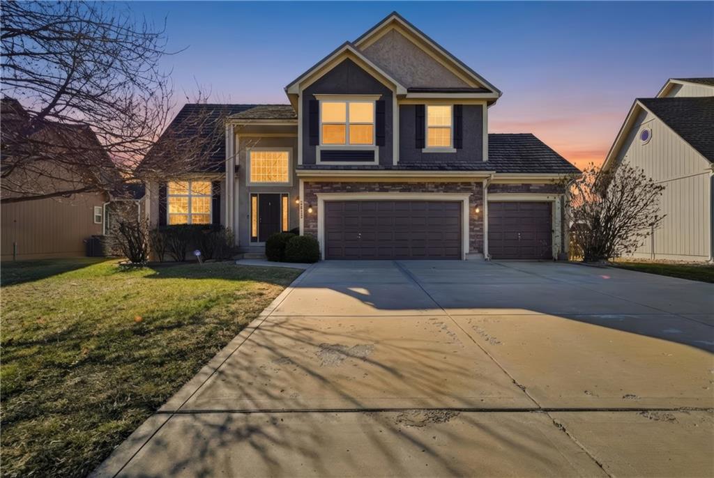 Listing Photo MLS #HMS2603208