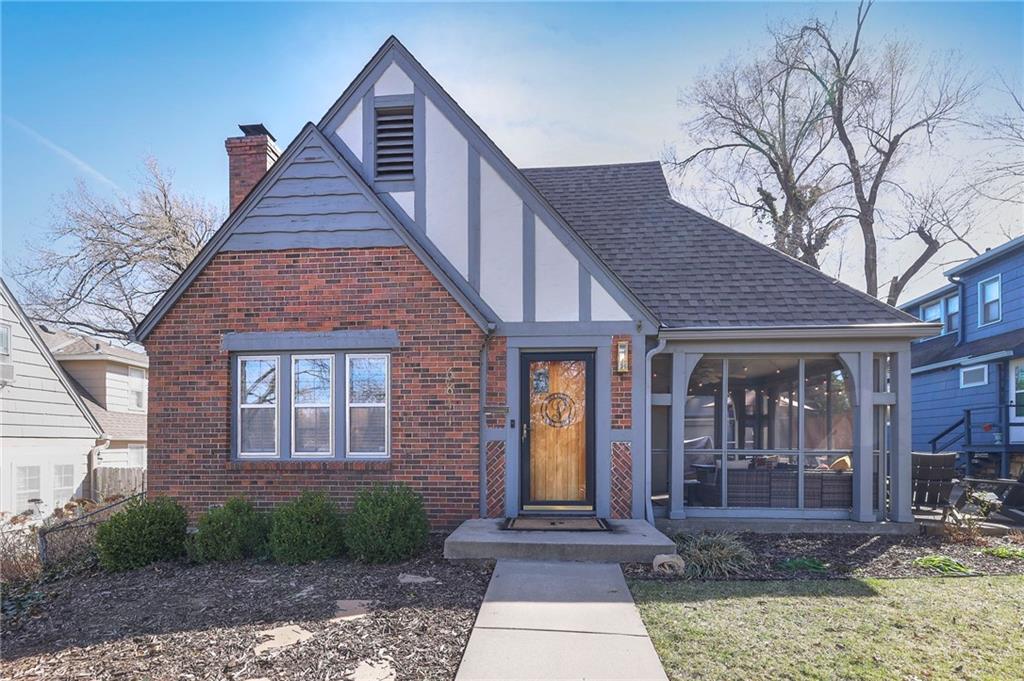 Listing Photo MLS #HMS2603239