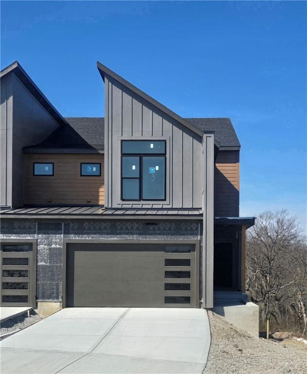 Listing Photo MLS #HMS2603357