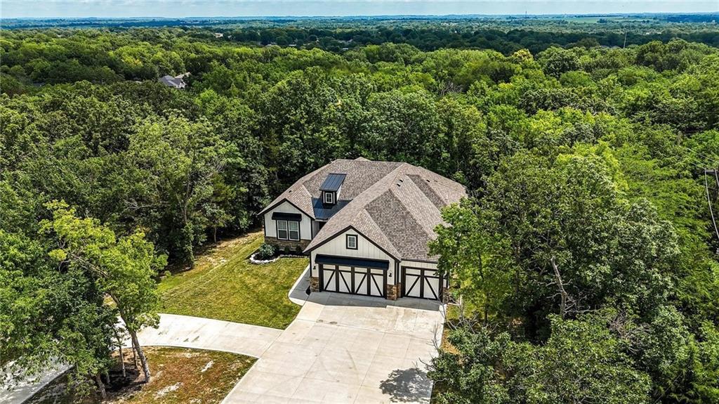 Listing Photo MLS #HMS2604121