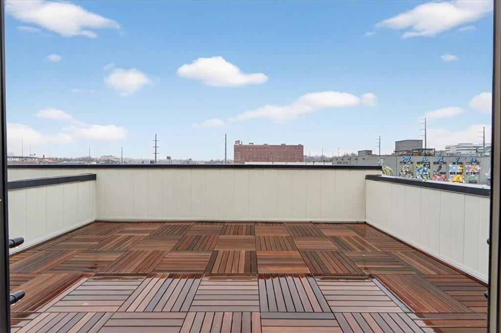 Listing Photo MLS #HMS2604258