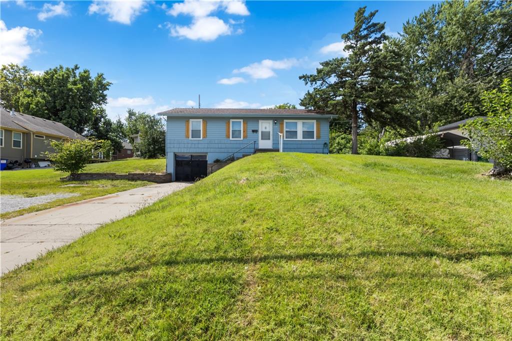 Listing Photo MLS #HMS2604649