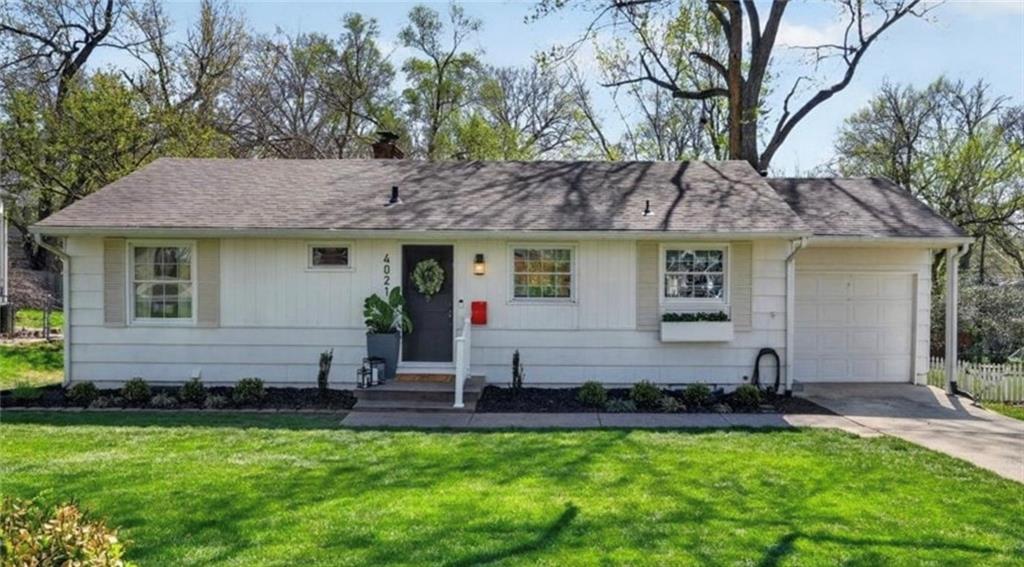 Listing Photo MLS #HMS2604877