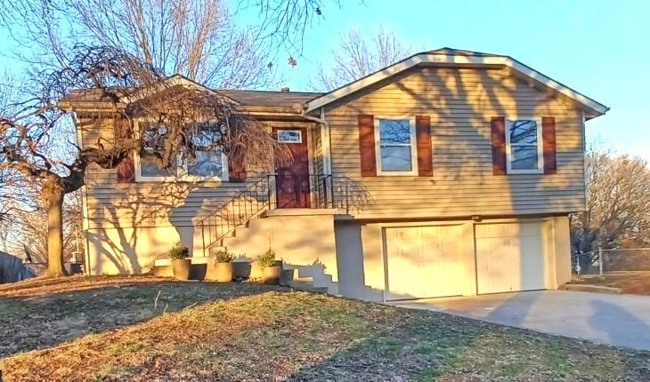 Listing Photo MLS #HMS2605806