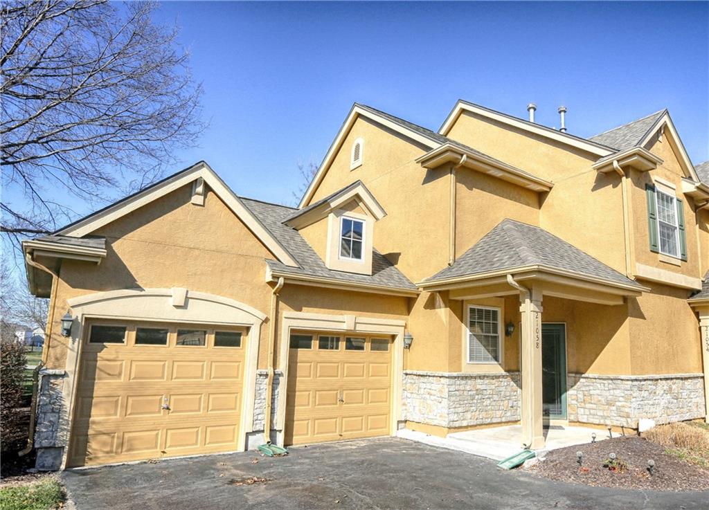 Listing Photo MLS #HMS2605845