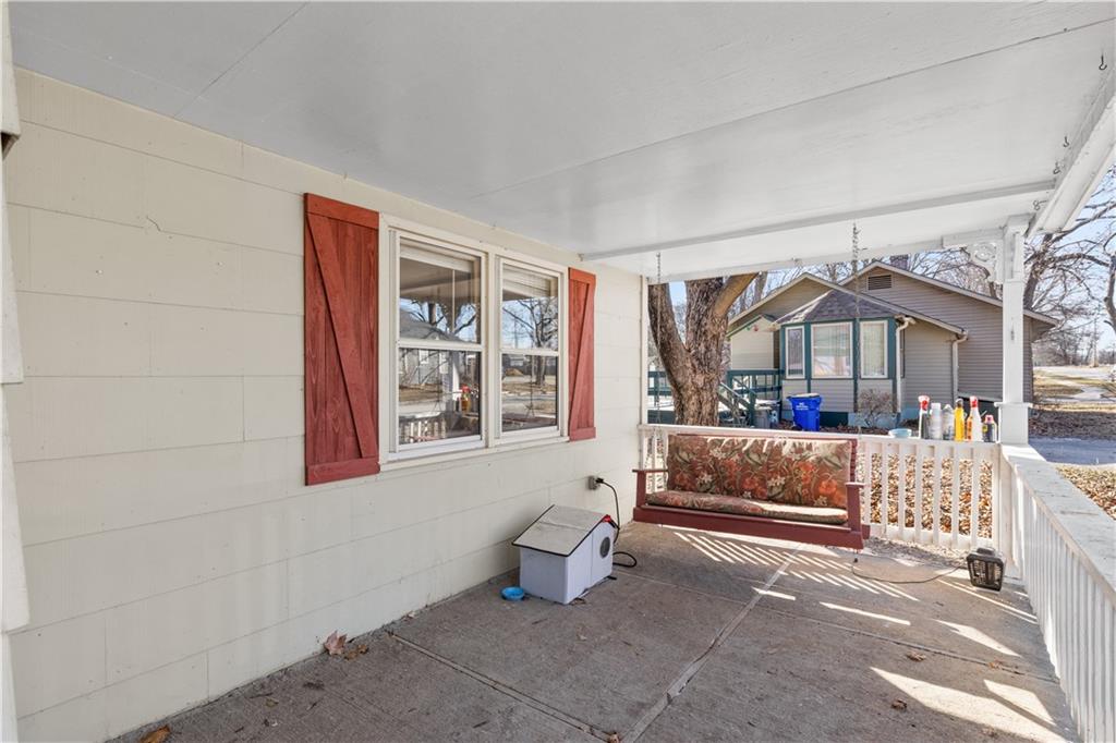 Listing Photo MLS #HMS2605908