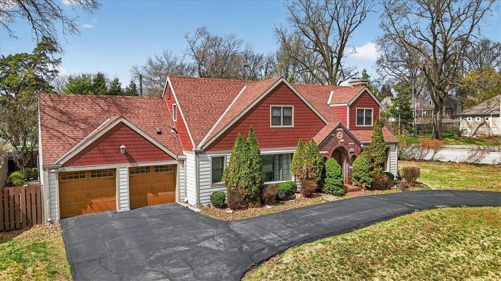 Listing Photo MLS #HMS2605946