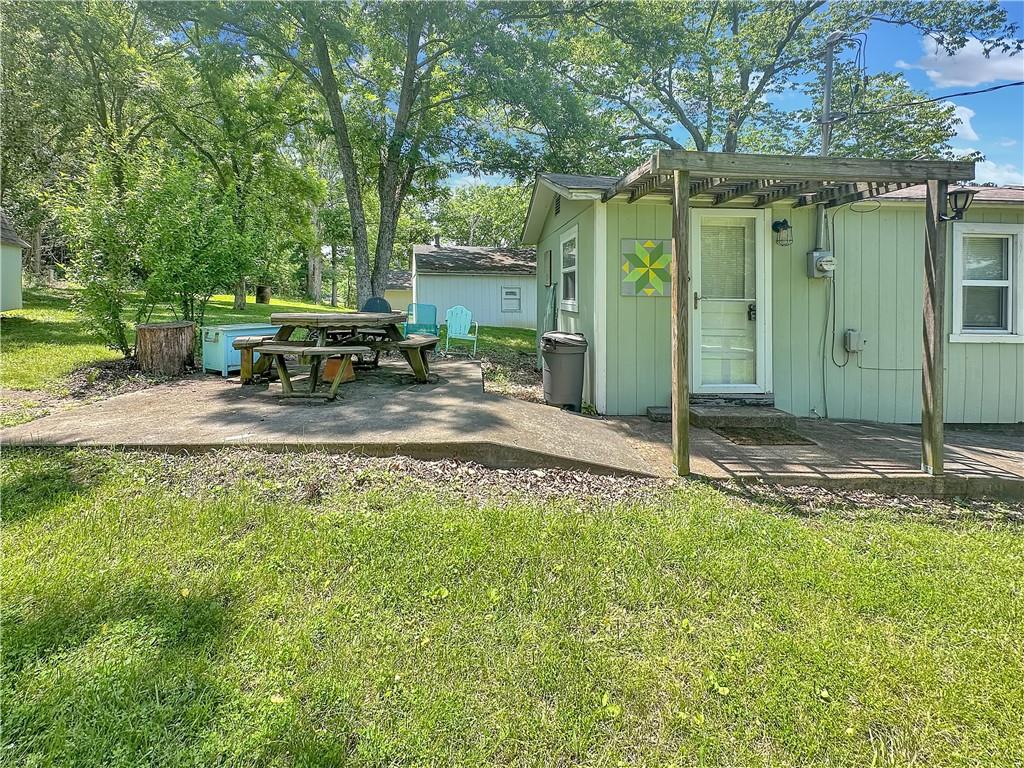 Listing Photo MLS #HMS2605983