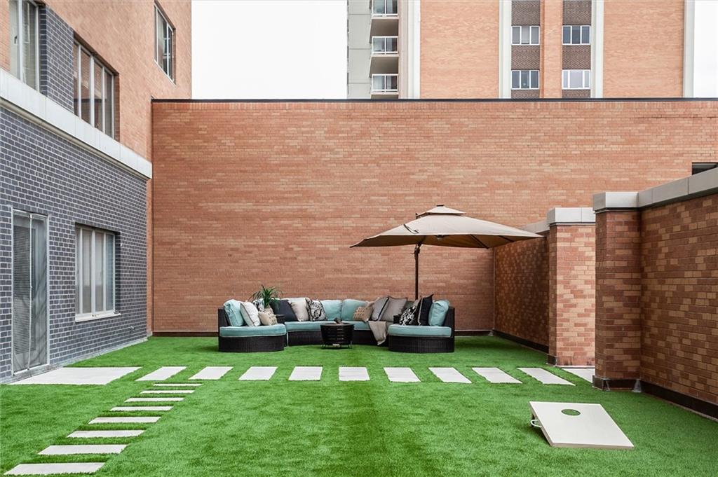 Listing Photo MLS #HMS2606428