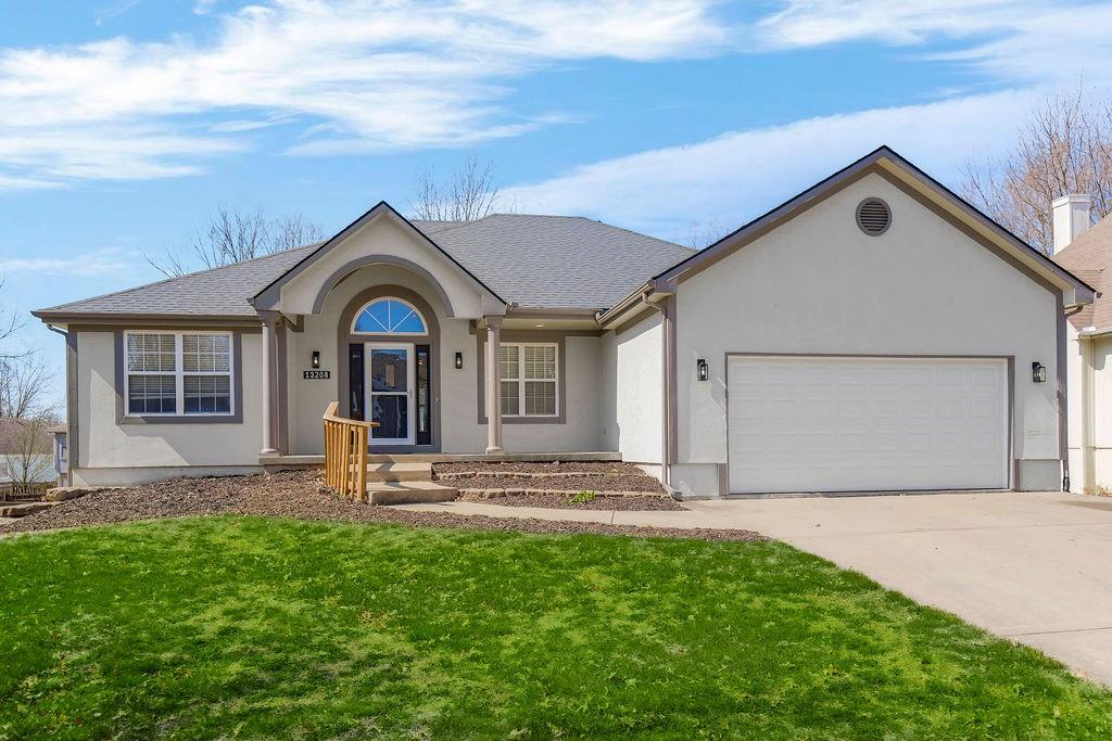 Listing Photo MLS #HMS2606787