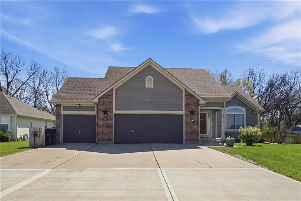 Listing Photo MLS #HMS2607081