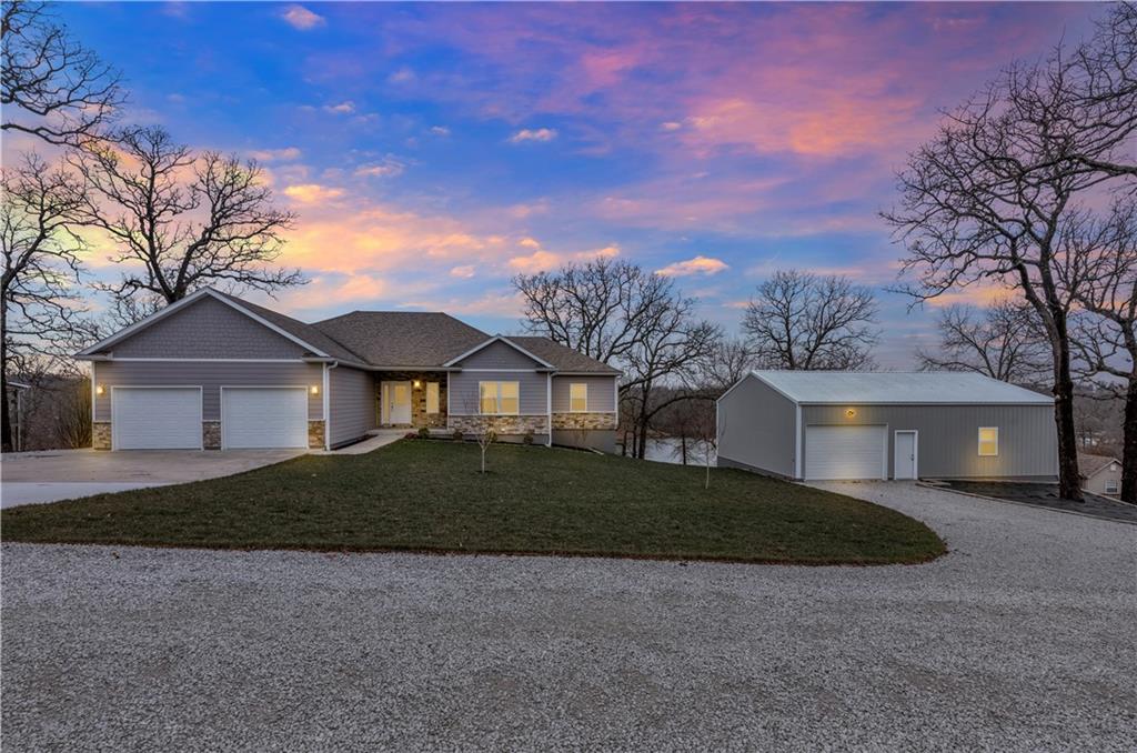 Listing Photo MLS #HMS2607188