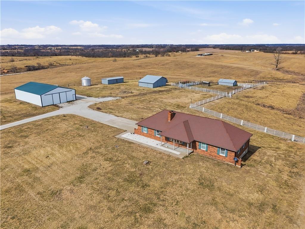 Listing Photo MLS #HMS2607228