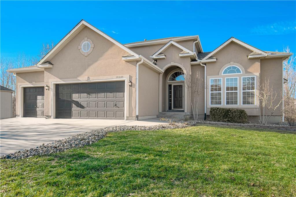 Listing Photo MLS #HMS2607509