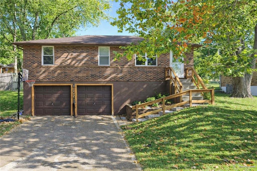 Listing Photo MLS #HMS2608027