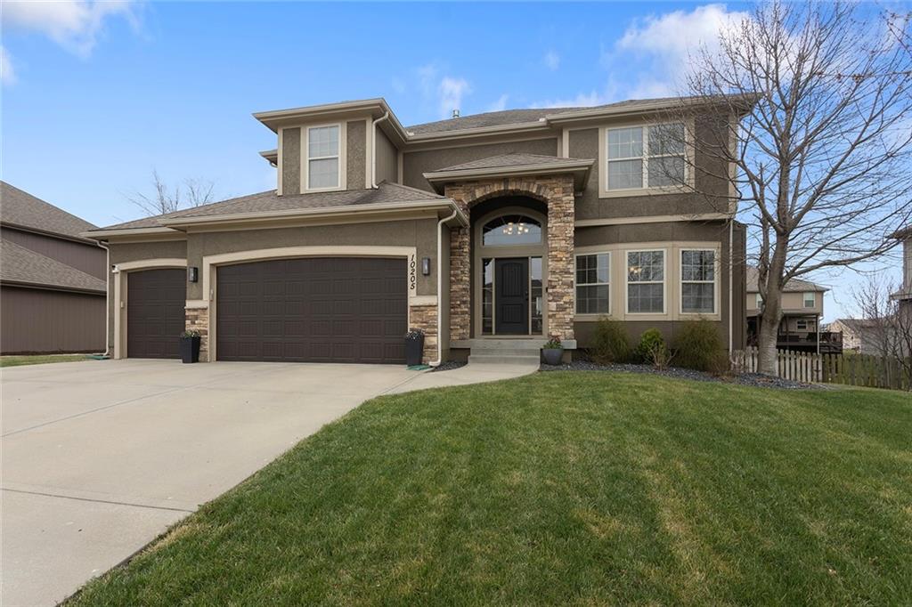 Listing Photo MLS #HMS2608046