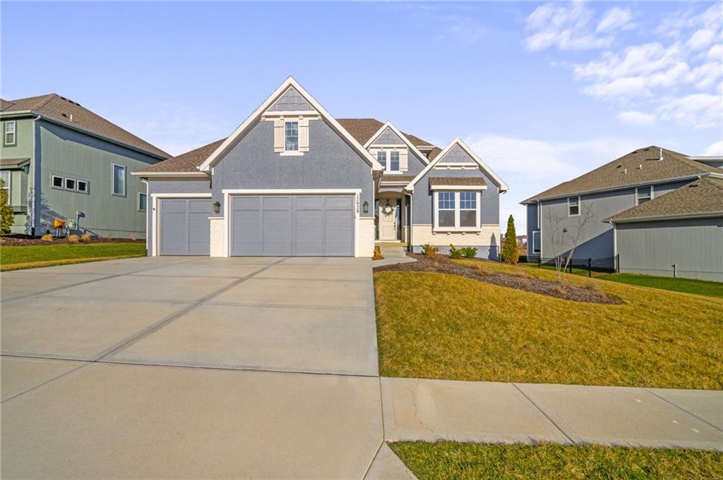 Listing Photo MLS #HMS2608049