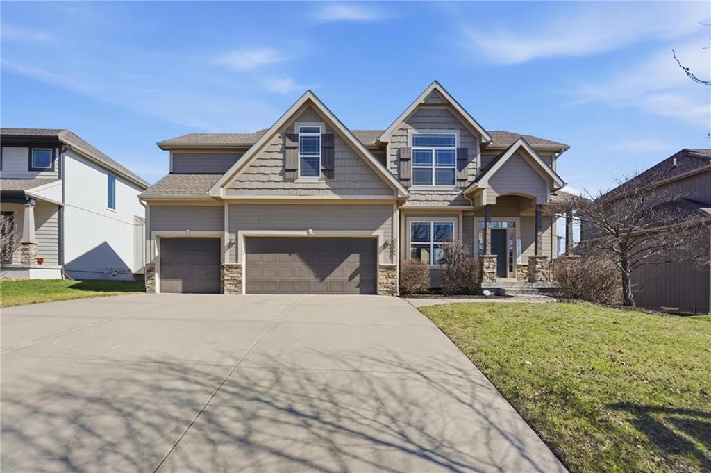 Listing Photo MLS #HMS2608280