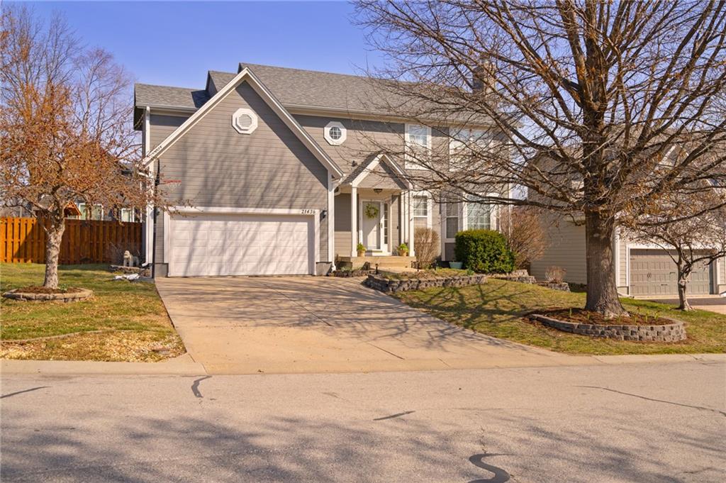 Listing Photo MLS #HMS2608603