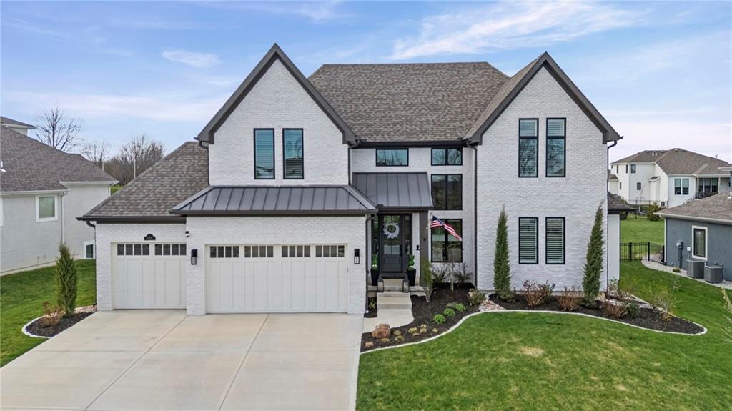 Listing Photo MLS #HMS2608613
