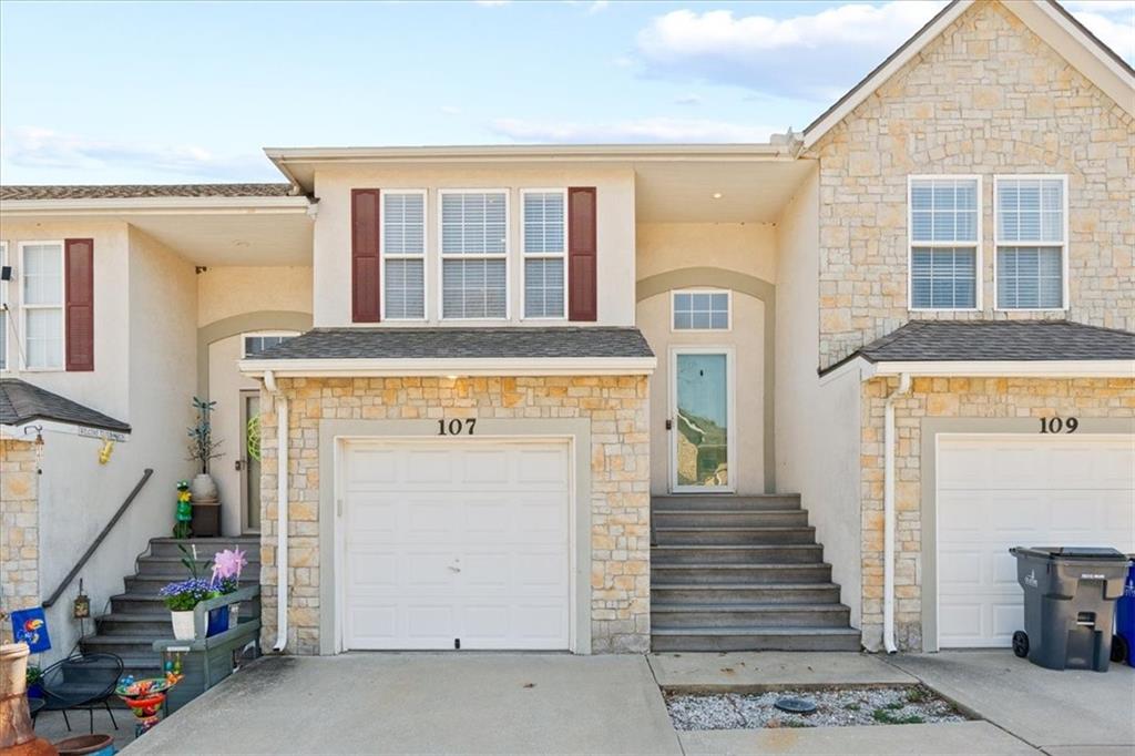 Listing Photo MLS #HMS2608632