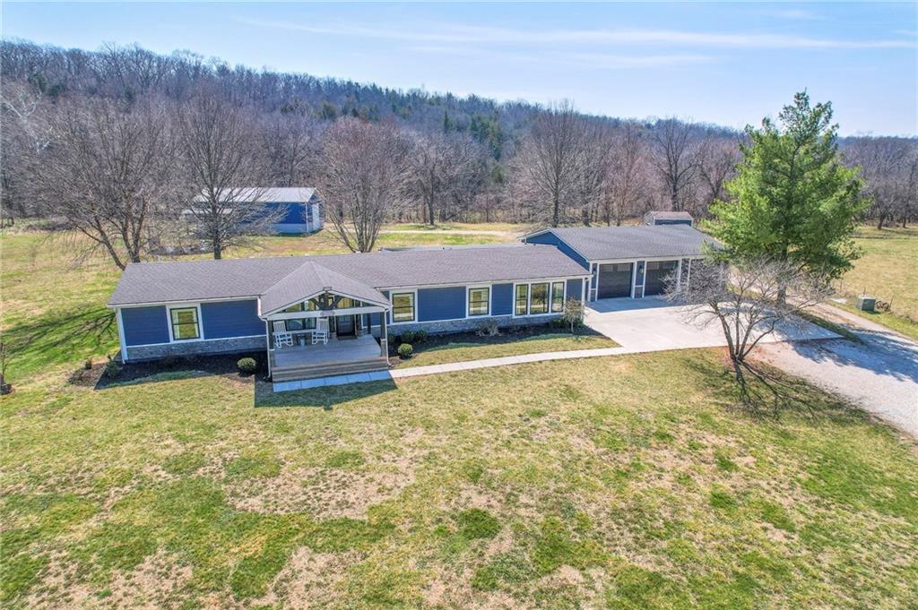 Listing Photo MLS #HMS2608661