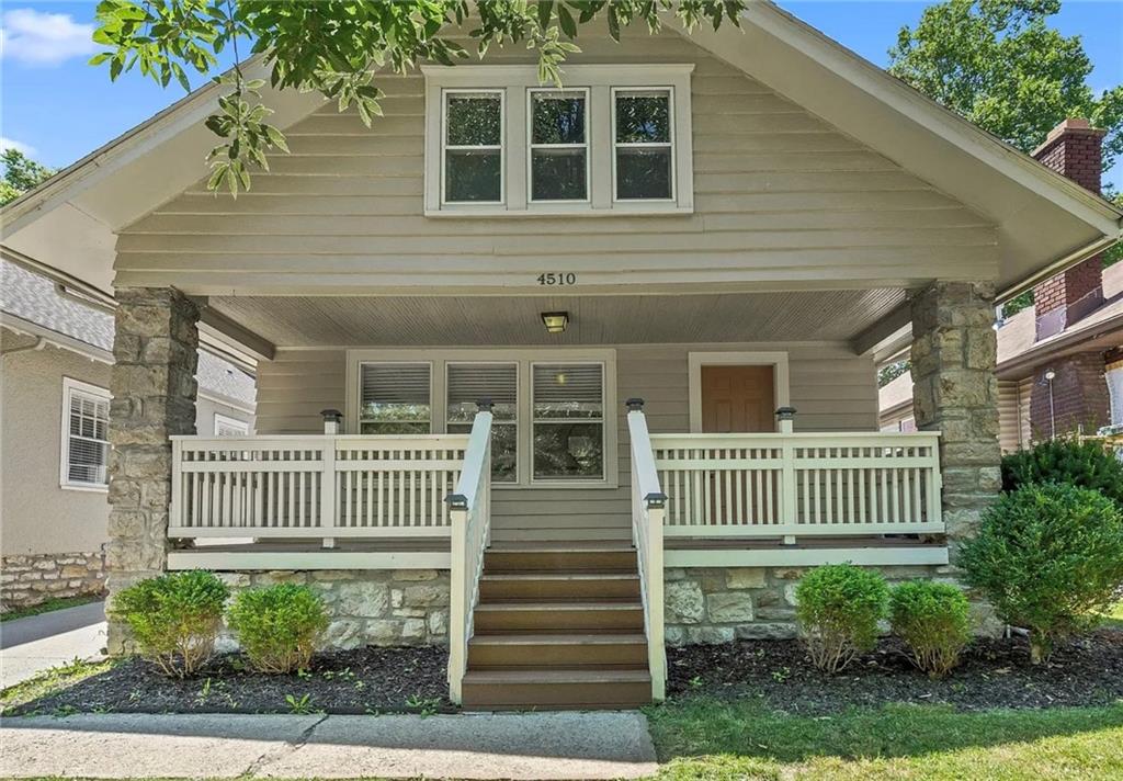 Listing Photo MLS #HMS2608819