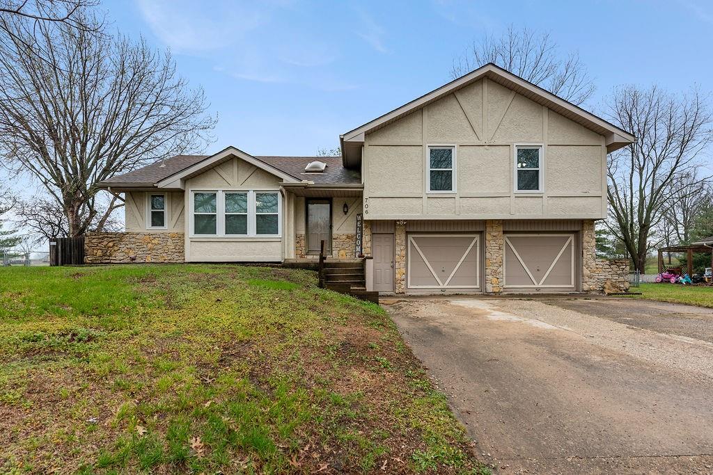 Listing Photo MLS #HMS2609084