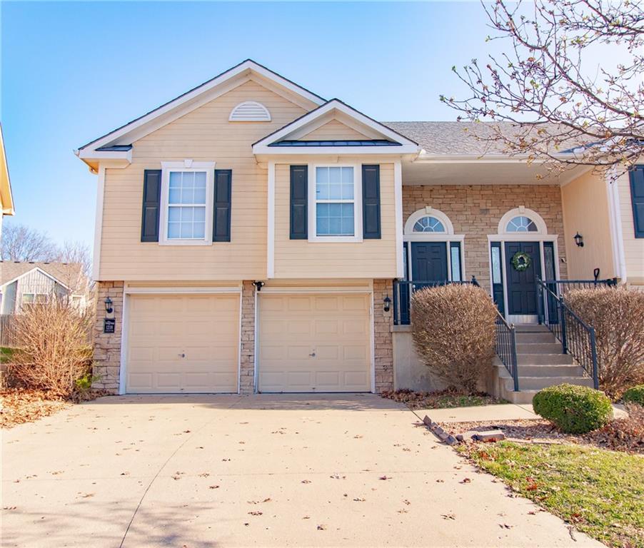 Listing Photo MLS #HMS2609272