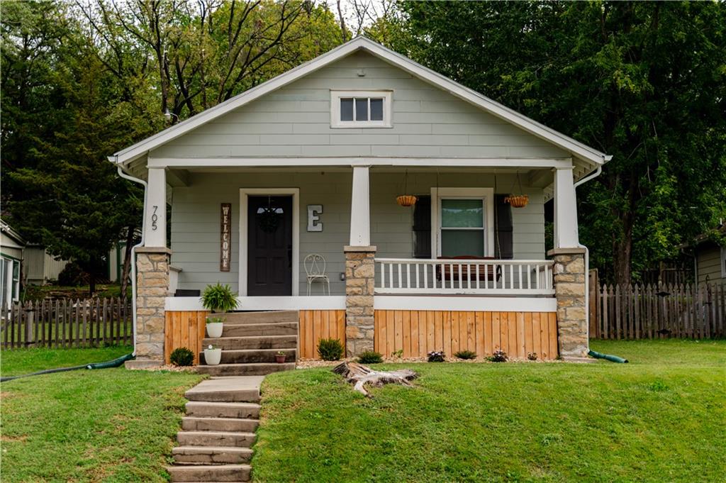 Listing Photo MLS #HMS2609846