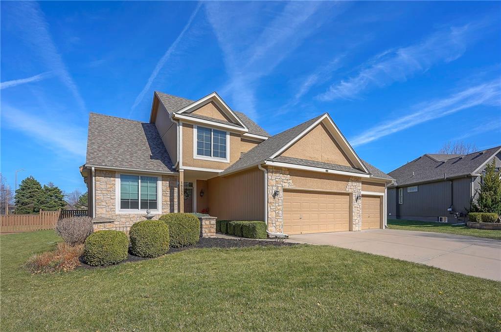 Listing Photo MLS #HMS2609992