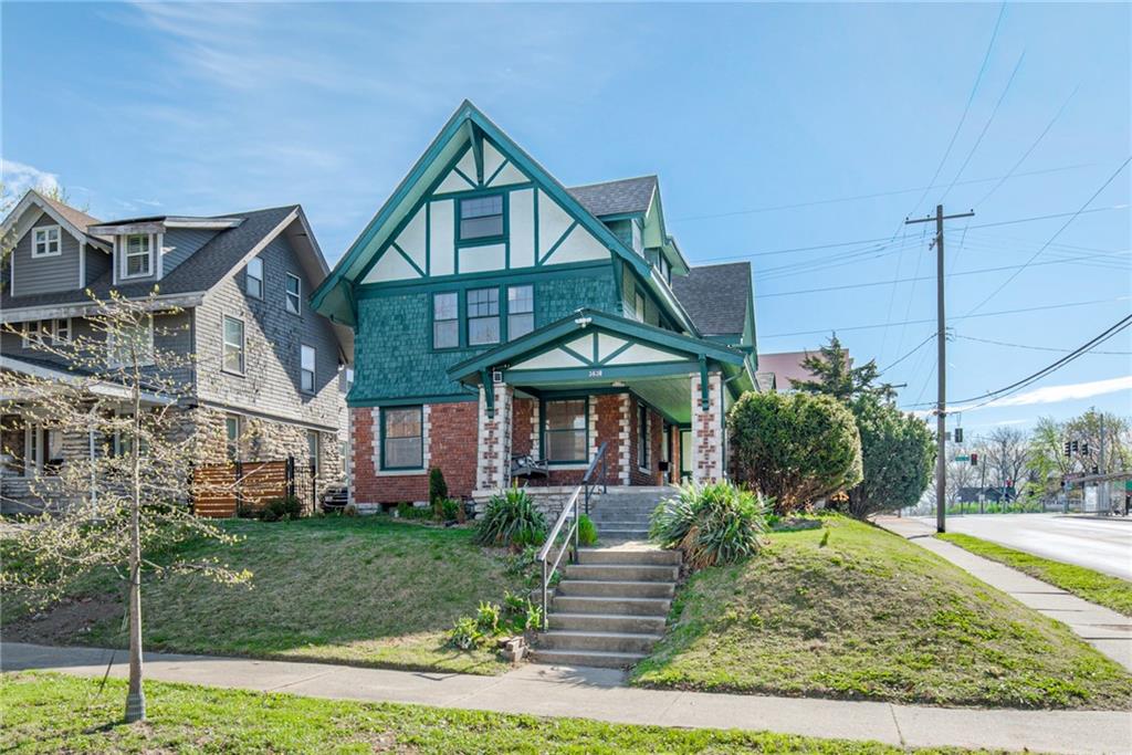 Listing Photo MLS #HMS2610370